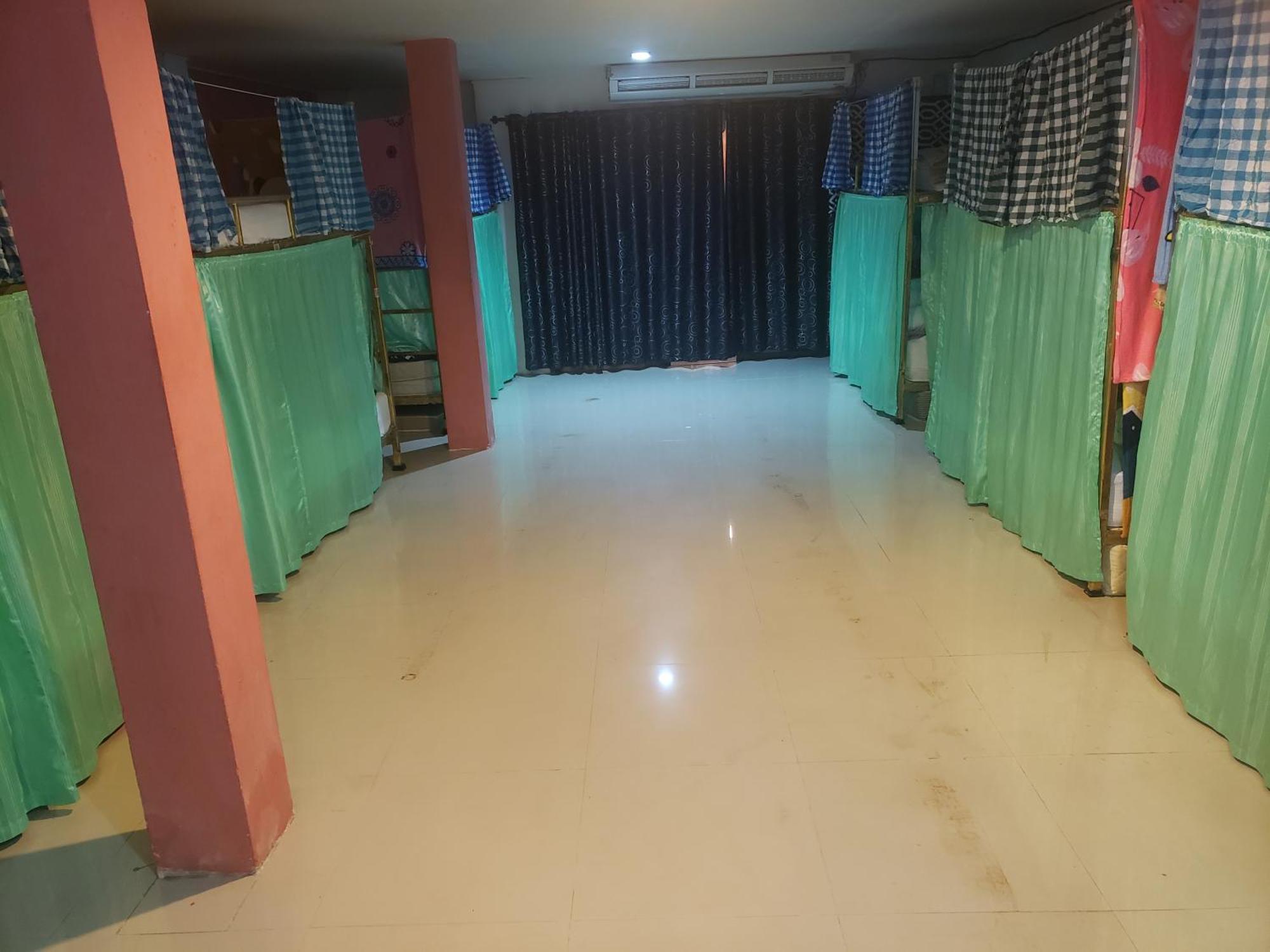 بيت شباب Lucky Dorm جزيرة في في المظهر الخارجي الصورة